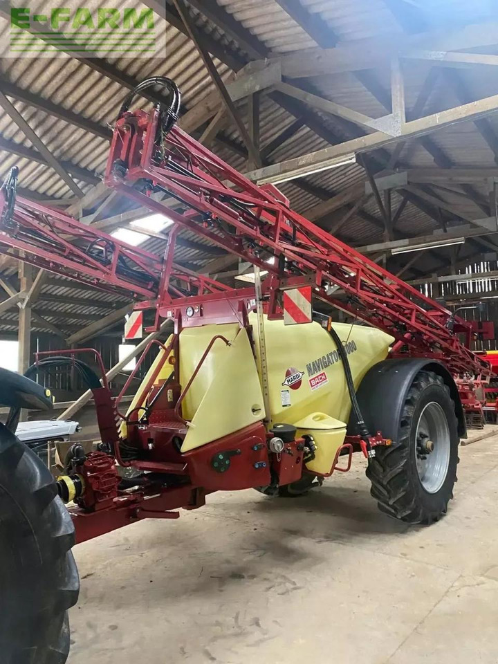 Hardi navigator 3000 - Trailed sprayer: picture 1 Hardi navigator 3000 - Trailed sprayer: picture 1