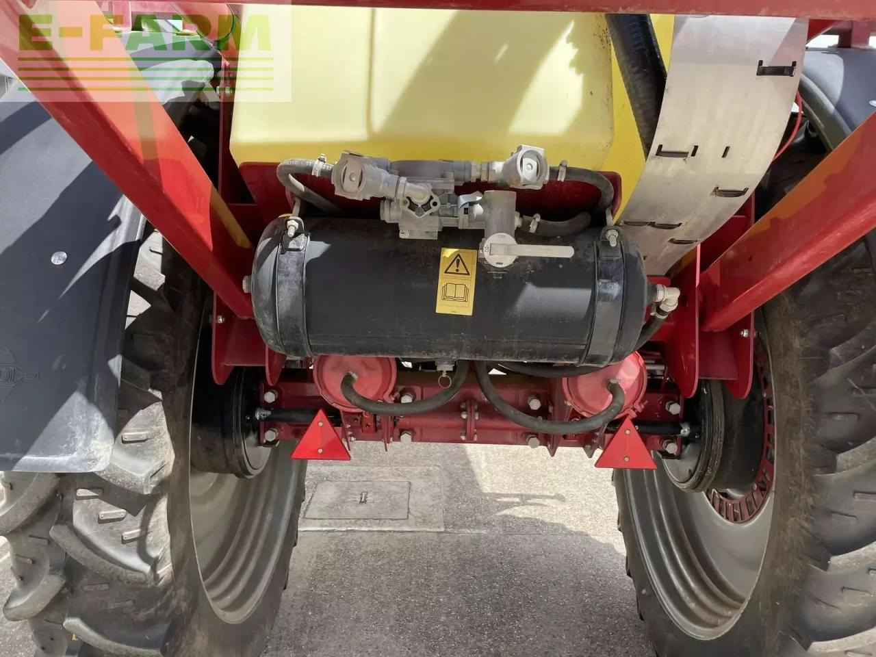 Hardi navigator 3000 - Trailed sprayer: picture 3 Hardi navigator 3000 - Trailed sprayer: picture 3