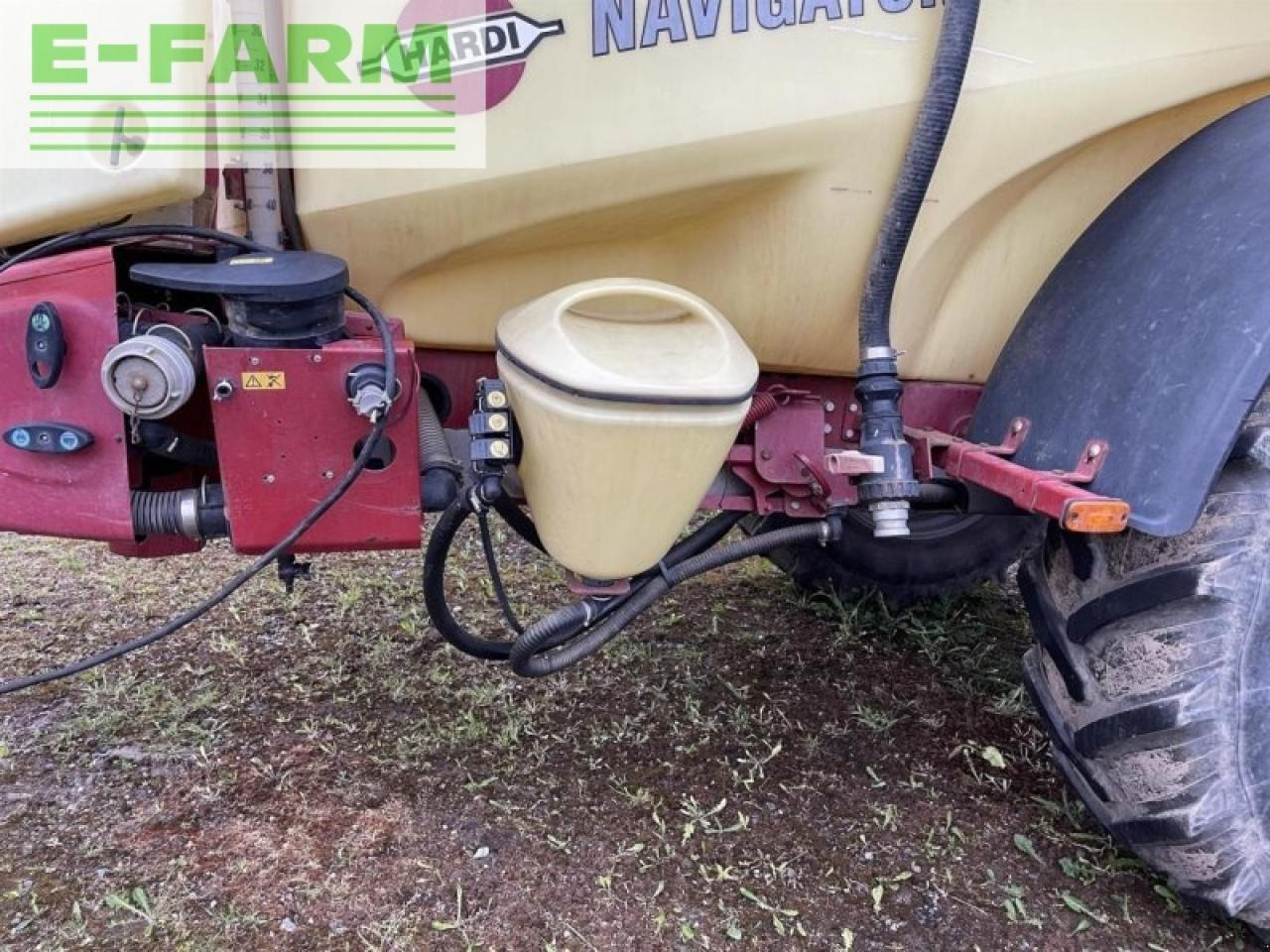 Hardi navigator 4000 - Trailed sprayer: picture 3 Hardi navigator 4000 - Trailed sprayer: picture 3