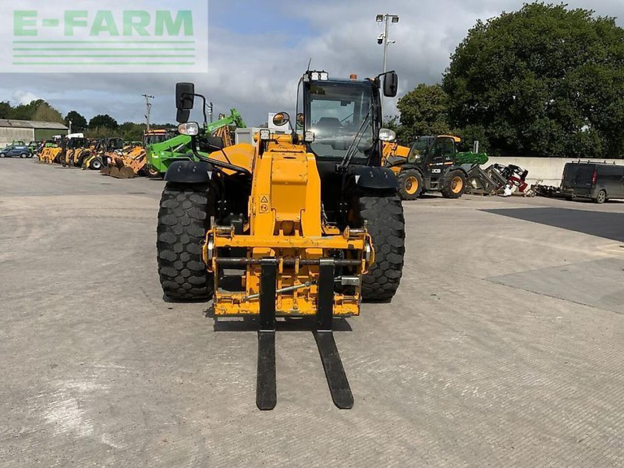 JCB 560-80 agri super telehandler (st23410) - Telescopic handler: picture 4 JCB 560-80 agri super telehandler (st23410) - Telescopic handler: picture 4
