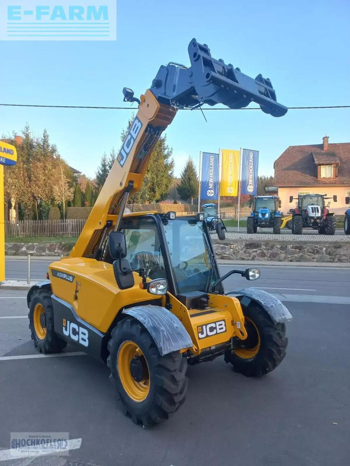 JCB agriplus 525-60 - Telescopic handler: picture 2 JCB agriplus 525-60 - Telescopic handler: picture 2