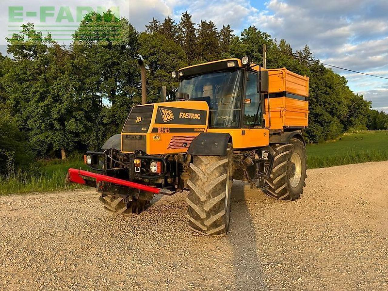 JCB fastrac 185 / 65 - Farm tractor: picture 2 JCB fastrac 185 / 65 - Farm tractor: picture 2