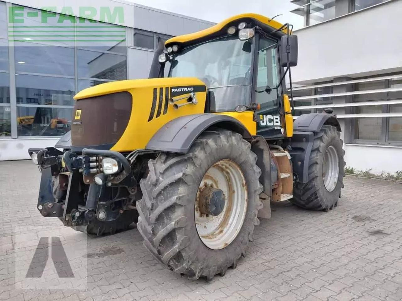 JCB fastrac 3230 - Farm tractor: picture 1 JCB fastrac 3230 - Farm tractor: picture 1