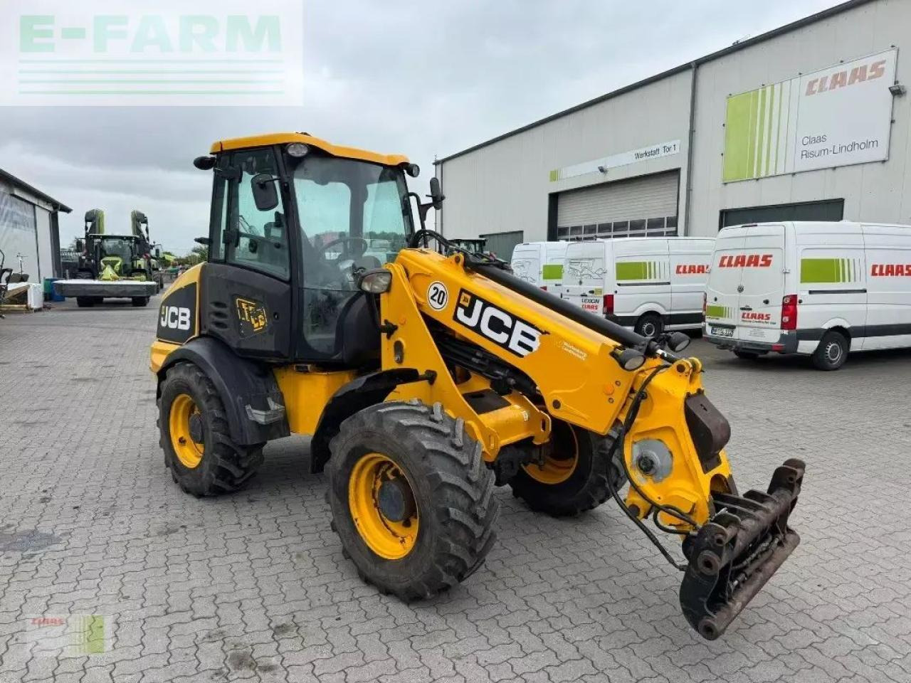 JCB tm 220 agri tele - Mini excavator: picture 2 JCB tm 220 agri tele - Mini excavator: picture 2