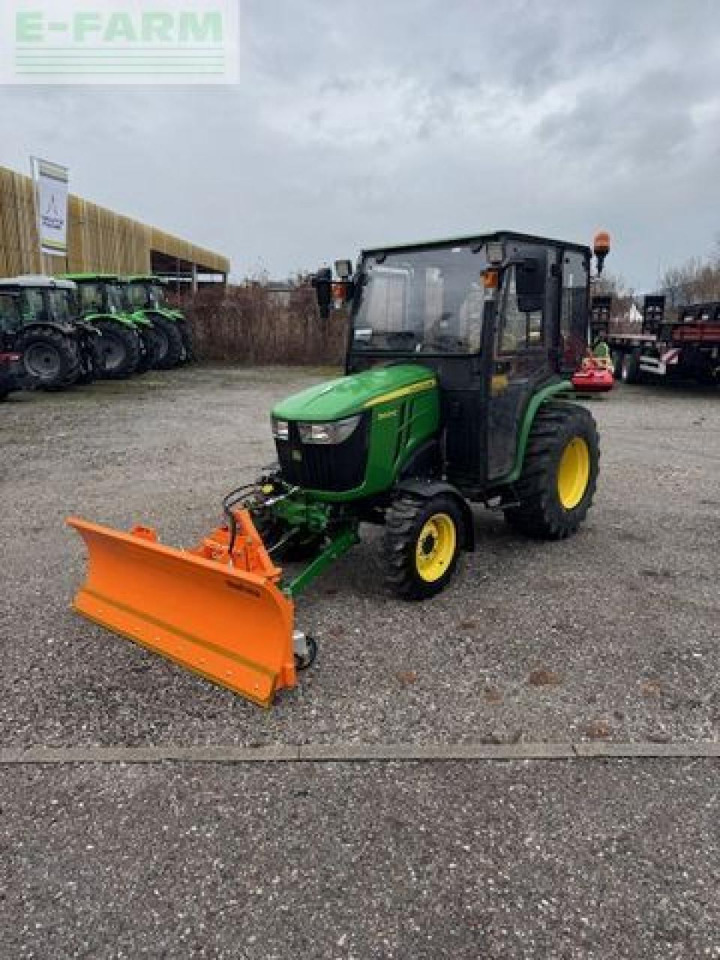 John Deere 3025e - Farm tractor: picture 1 John Deere 3025e - Farm tractor: picture 1