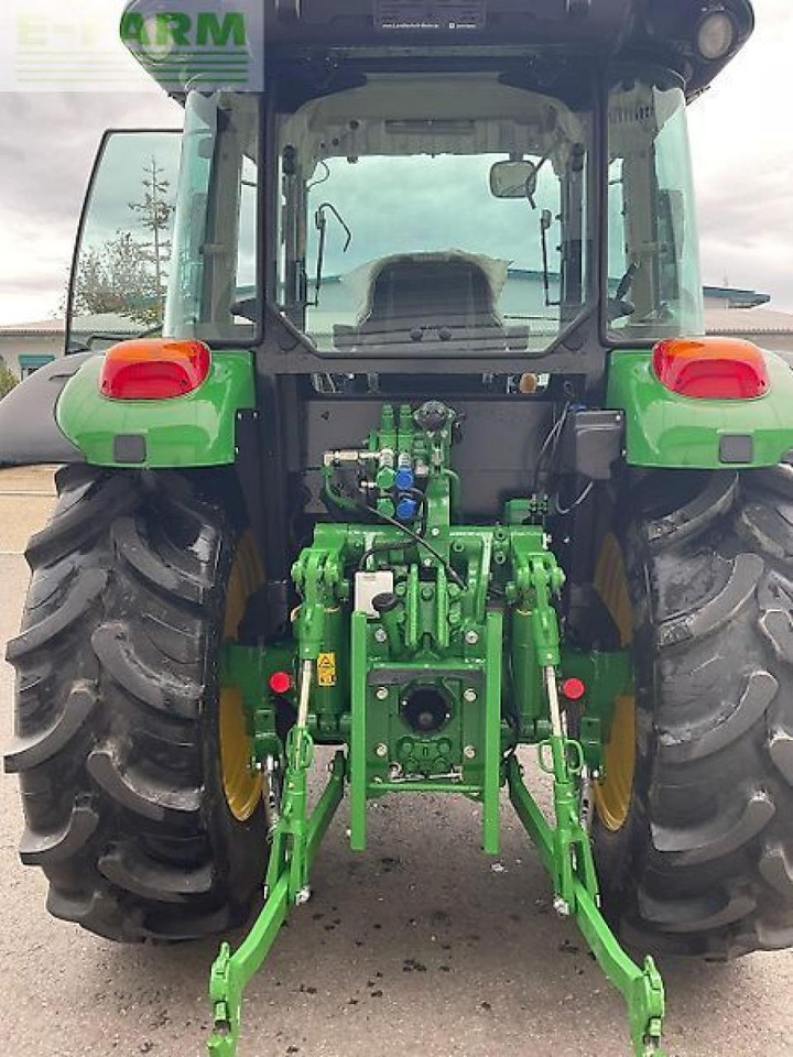 John Deere 5075 m - Farm tractor: picture 4 John Deere 5075 m - Farm tractor: picture 4