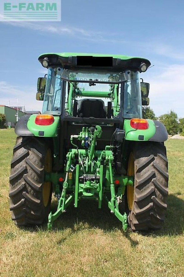 John Deere 5075m - Farm tractor: picture 2 John Deere 5075m - Farm tractor: picture 2