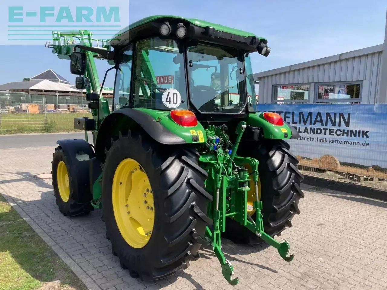 John Deere 5090m - Farm tractor: picture 4 John Deere 5090m - Farm tractor: picture 4