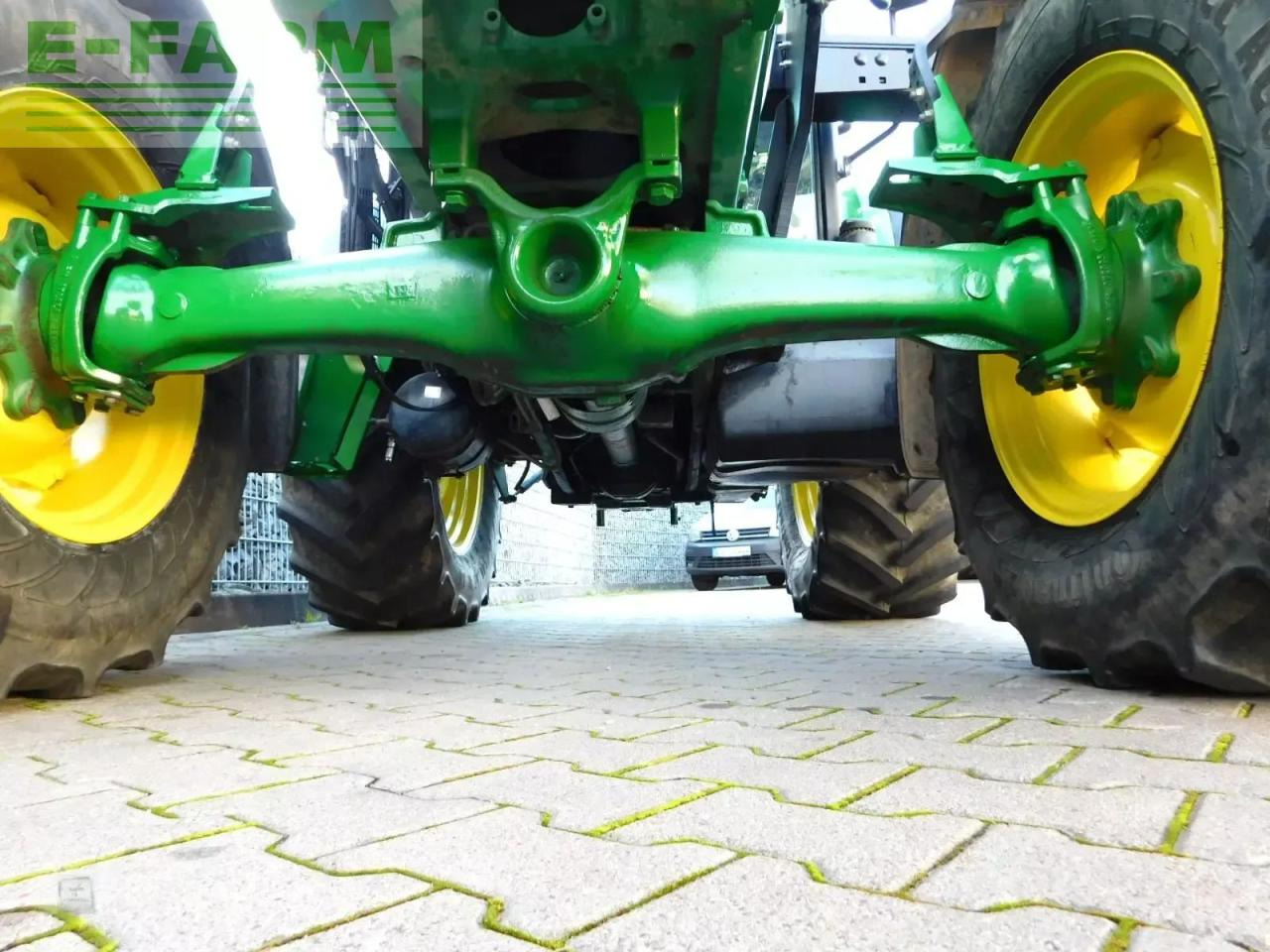 Farm tractor John Deere 5100r: picture 20 Farm tractor John Deere 5100r: picture 20