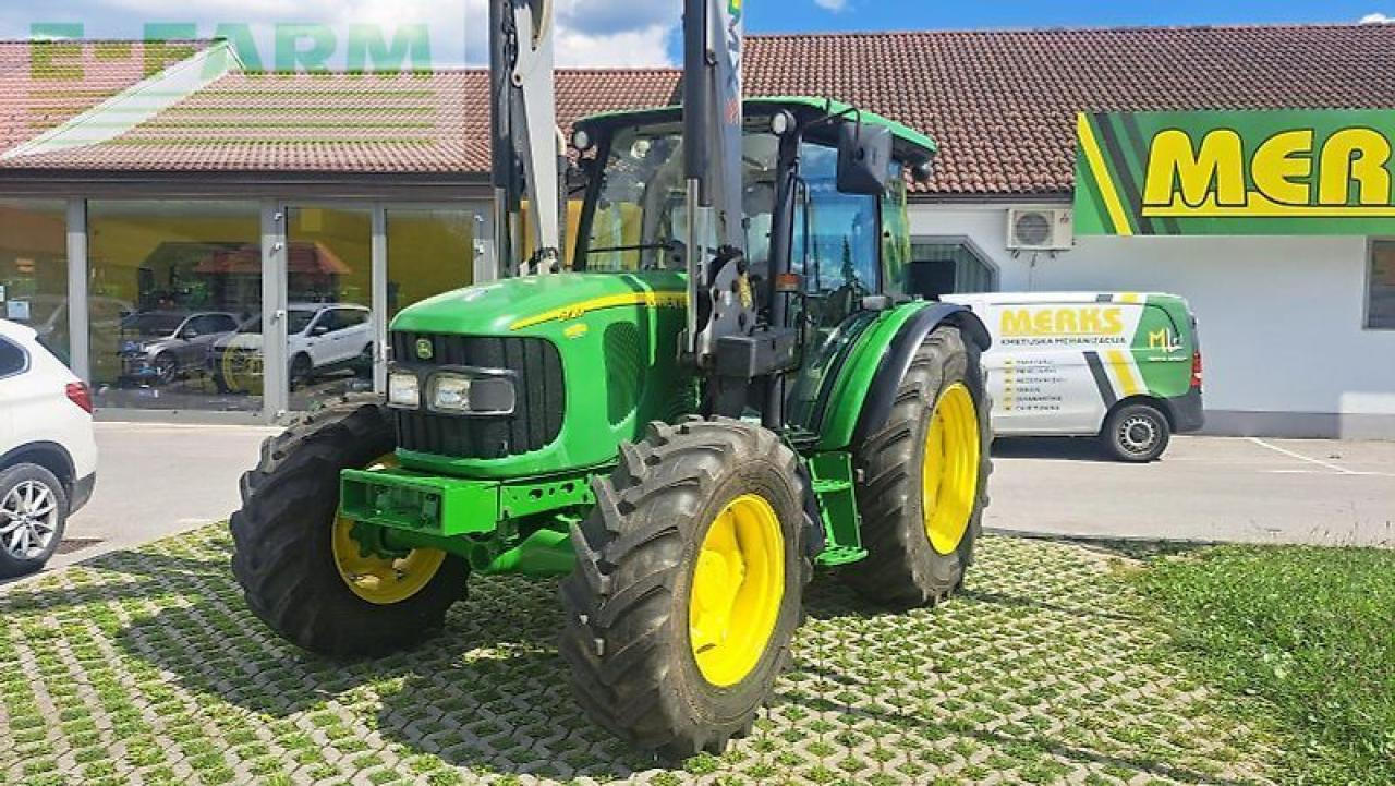 John Deere 5720 premium - Farm tractor: picture 1 John Deere 5720 premium - Farm tractor: picture 1