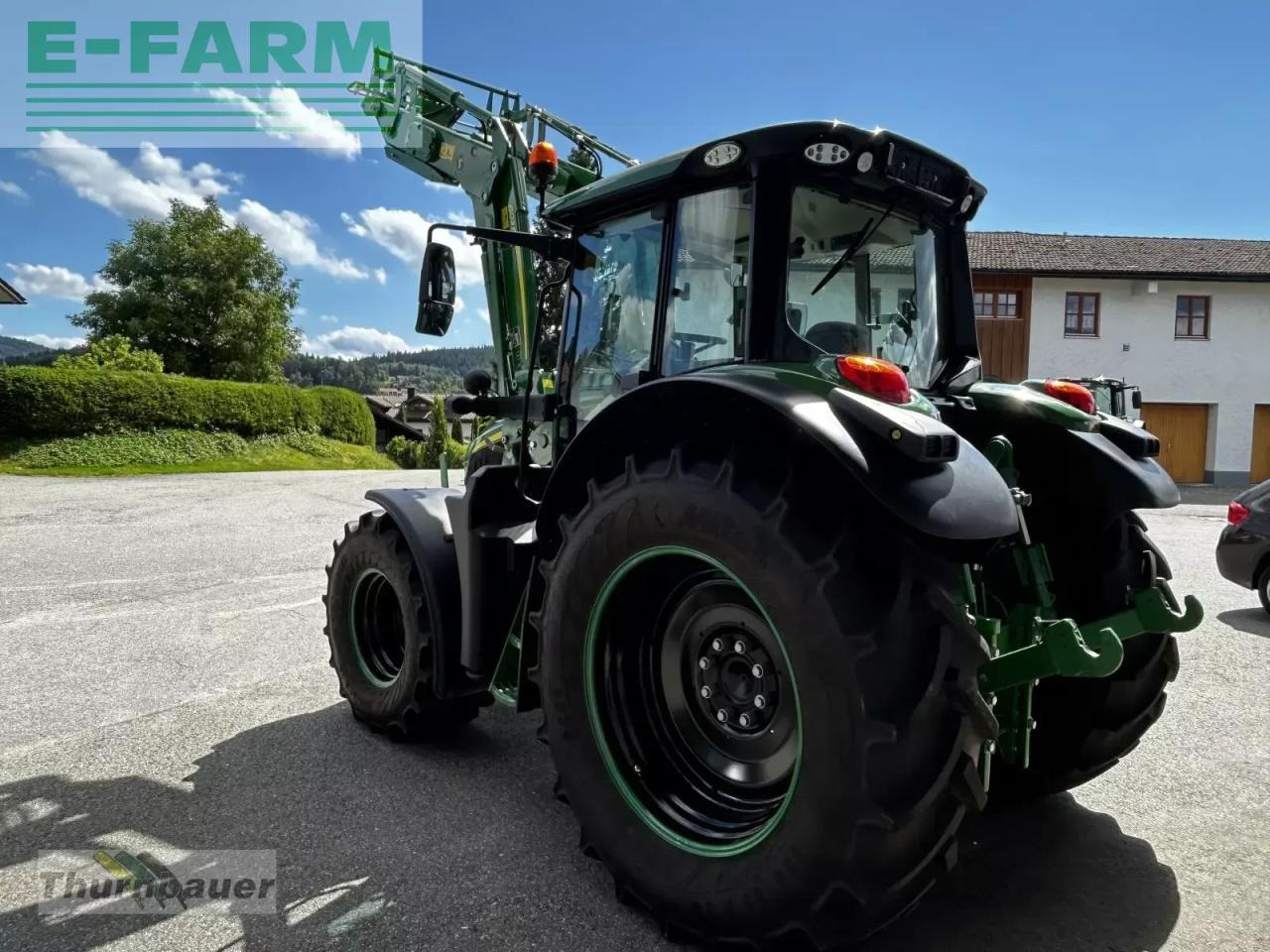 John Deere 6090m - Farm tractor: picture 4 John Deere 6090m - Farm tractor: picture 4