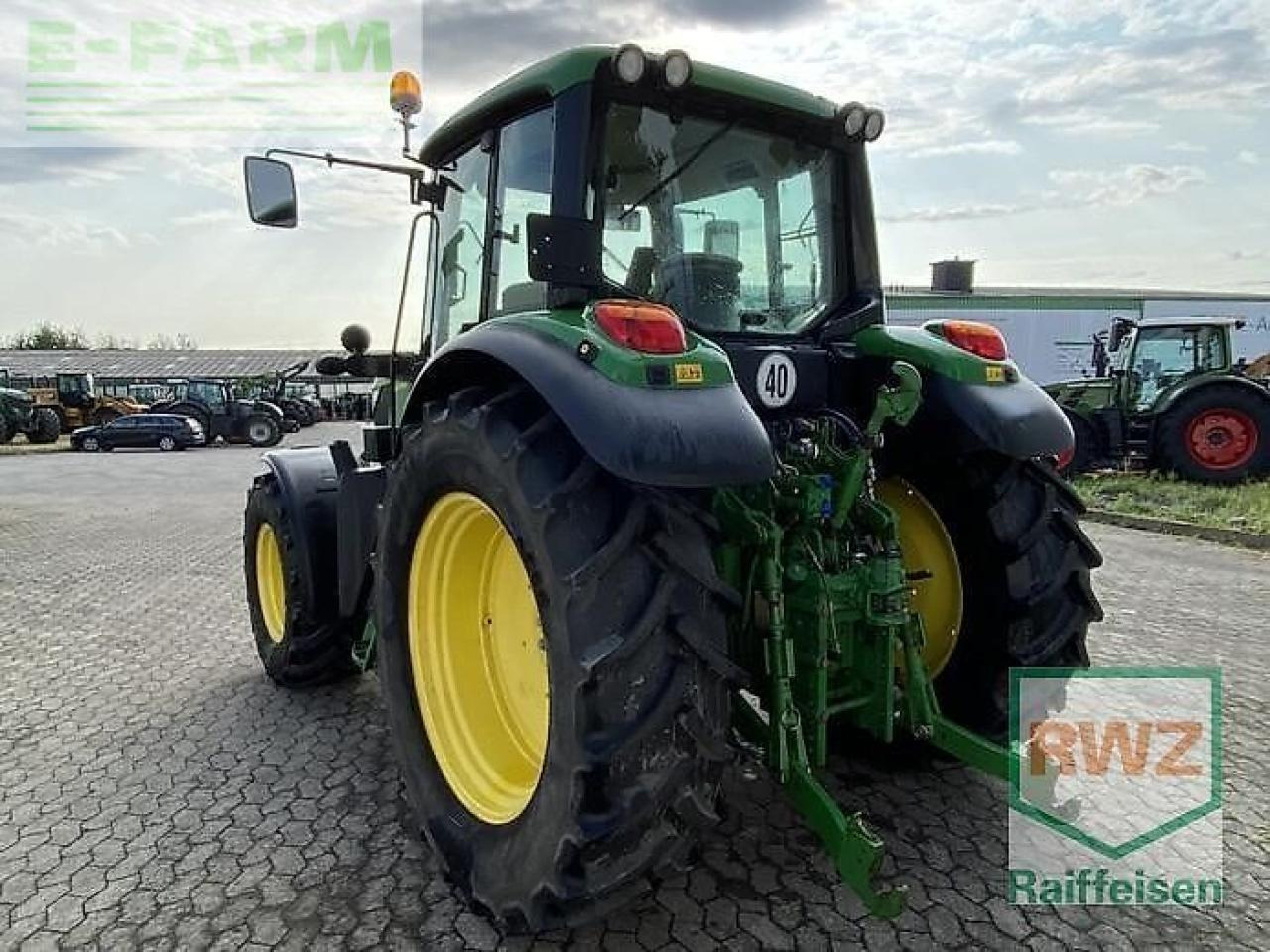 John Deere 6115 m - Farm tractor: picture 4 John Deere 6115 m - Farm tractor: picture 4