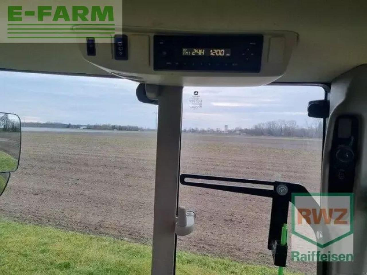 John Deere 6120 m - Farm tractor: picture 5 John Deere 6120 m - Farm tractor: picture 5