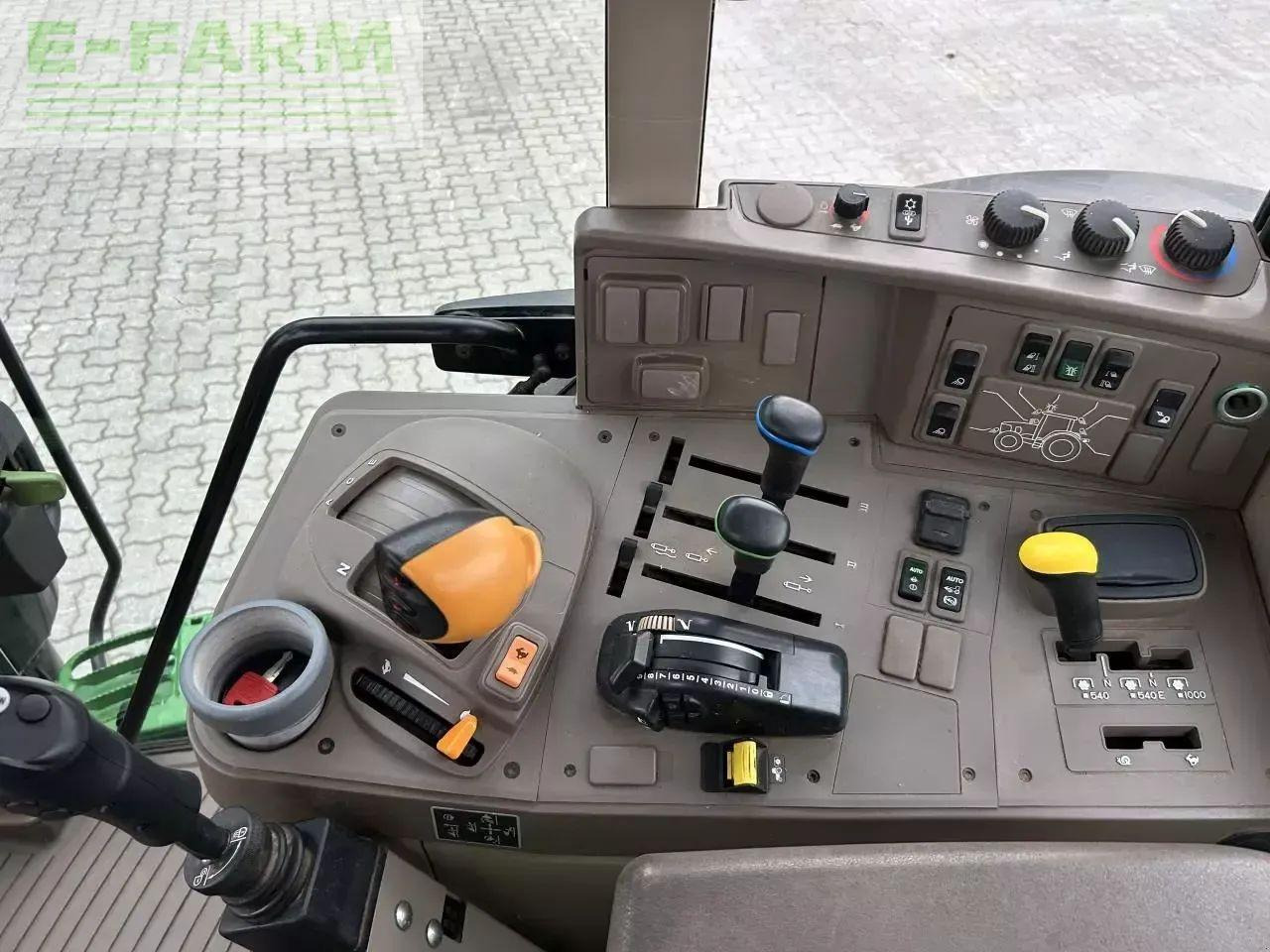 Farm tractor John Deere 6120 m: picture 8