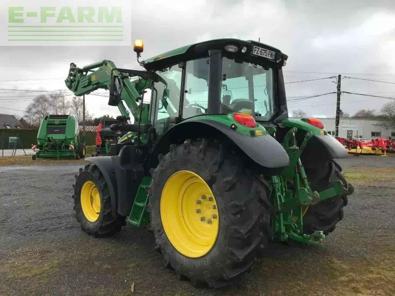 John Deere 6120 m autoquad - Farm tractor: picture 4 John Deere 6120 m autoquad - Farm tractor: picture 4