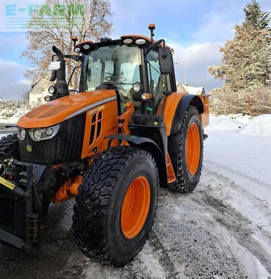 John Deere 6120m kommunal, autopowr - Farm tractor: picture 1 John Deere 6120m kommunal, autopowr - Farm tractor: picture 1