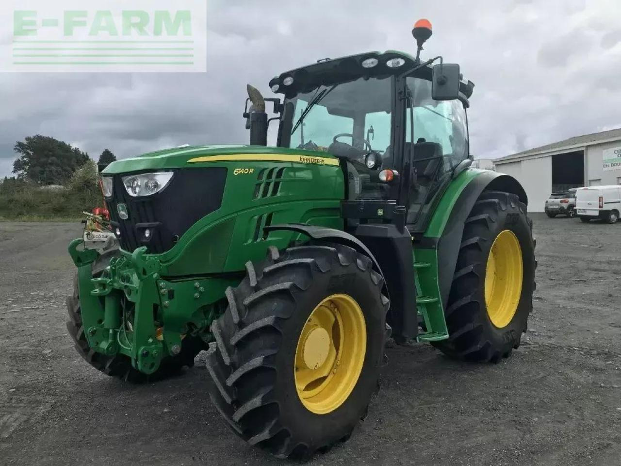John Deere 6140 r - Farm tractor: picture 1 John Deere 6140 r - Farm tractor: picture 1