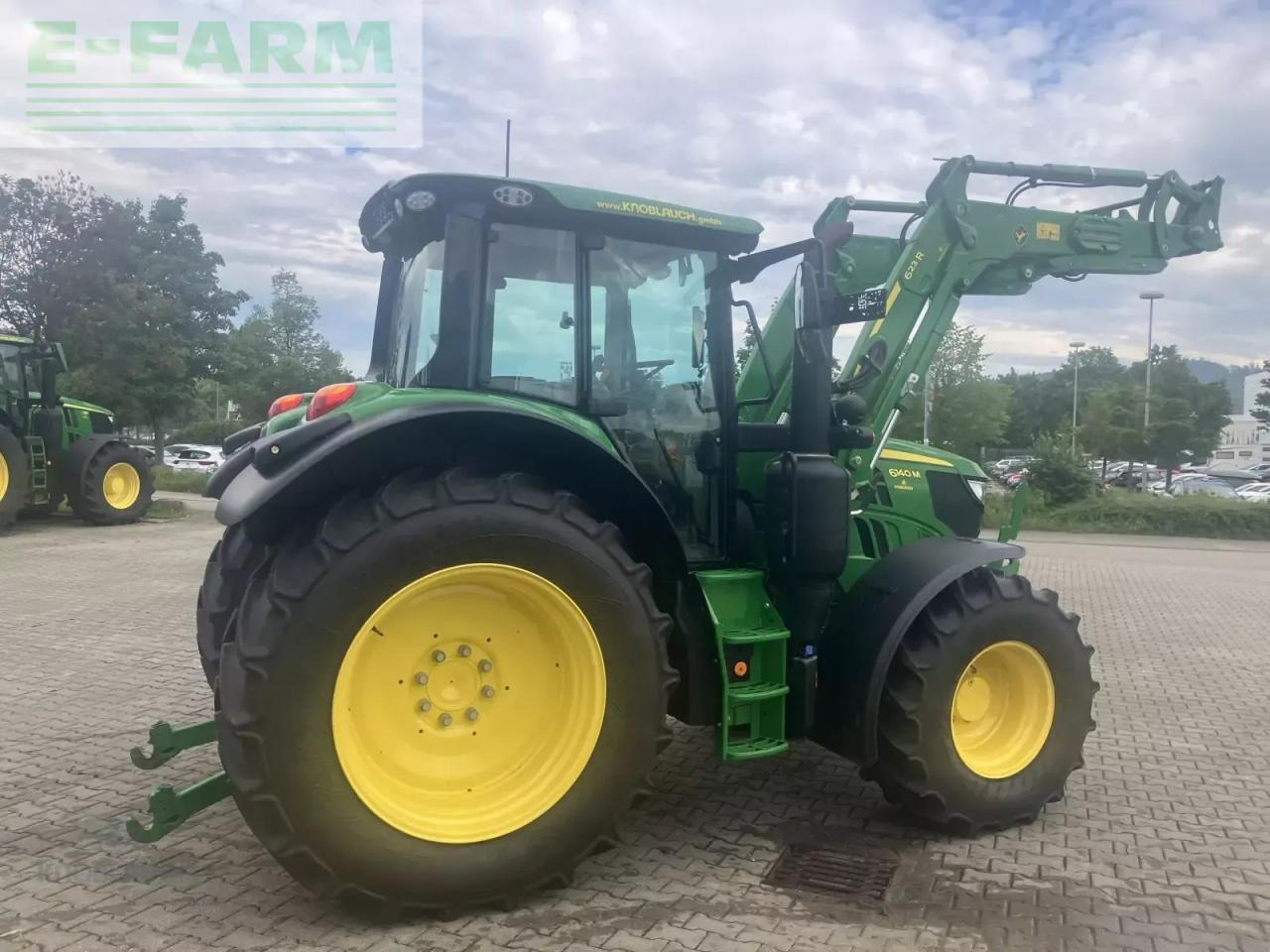 John Deere 6140m - Farm tractor: picture 5 John Deere 6140m - Farm tractor: picture 5