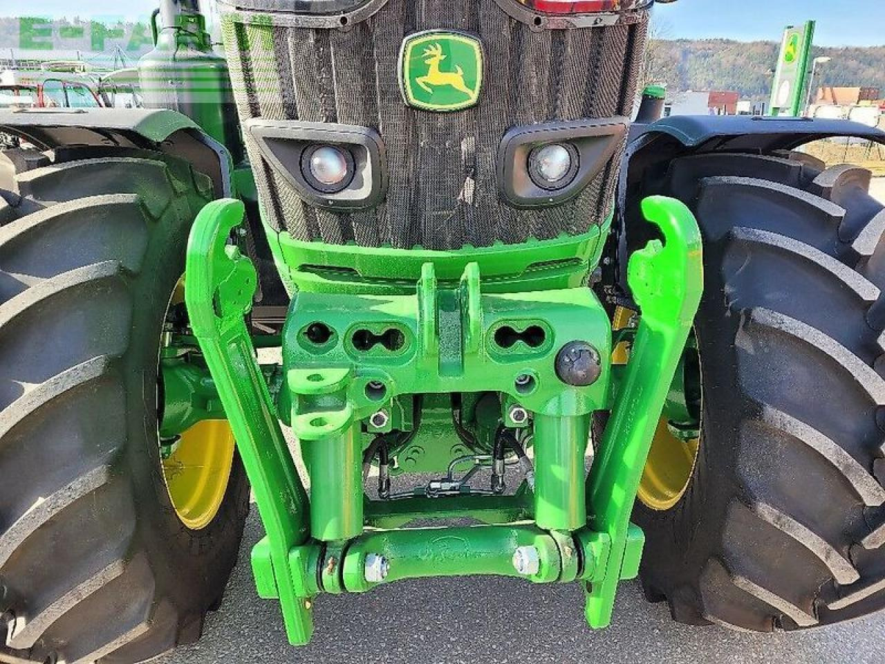 Farm tractor John Deere 6155 m: picture 10