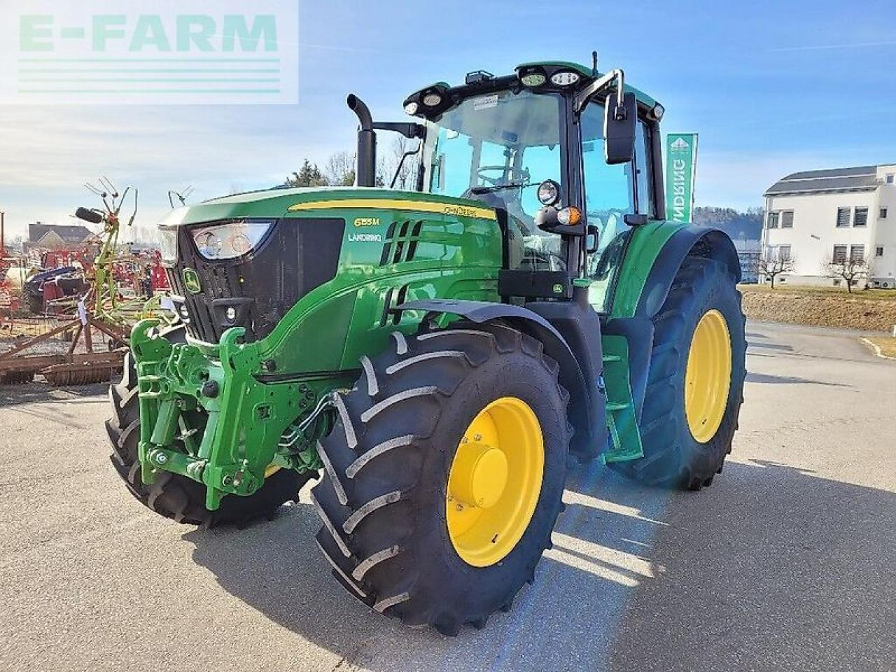 Farm tractor John Deere 6155 m: picture 15