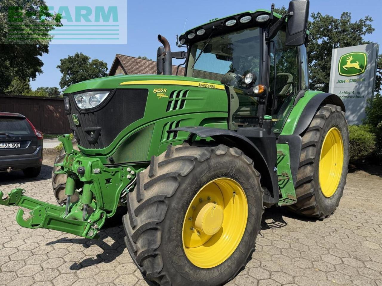 John Deere 6155r premium - Farm tractor: picture 3 John Deere 6155r premium - Farm tractor: picture 3