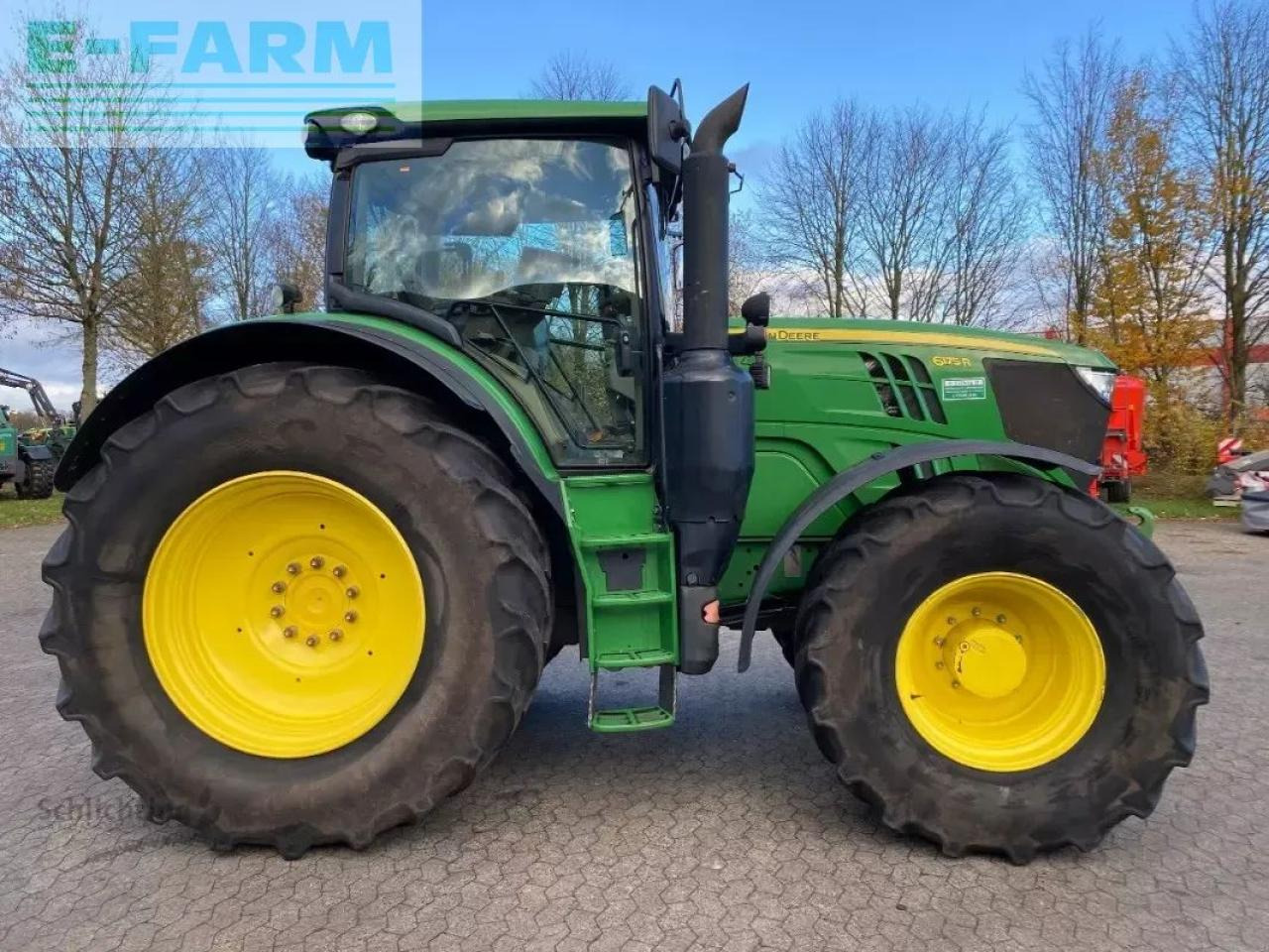 John Deere 6175 r - Farm tractor: picture 4 John Deere 6175 r - Farm tractor: picture 4