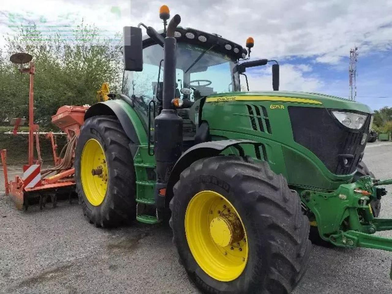 John Deere 6175r - Farm tractor: picture 2 John Deere 6175r - Farm tractor: picture 2