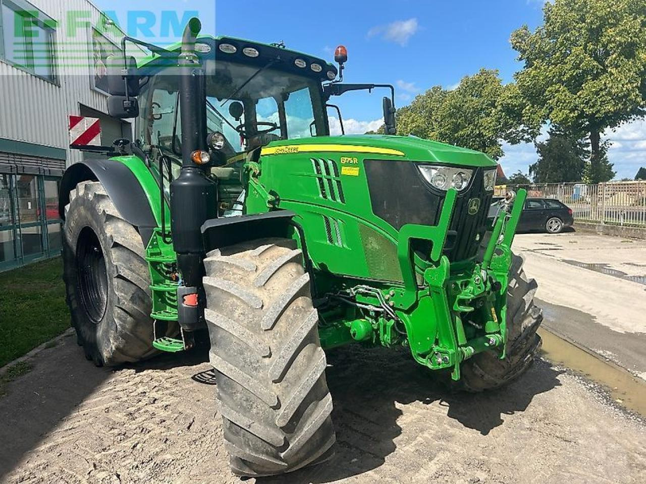 John Deere 6175r - Farm tractor: picture 3 John Deere 6175r - Farm tractor: picture 3