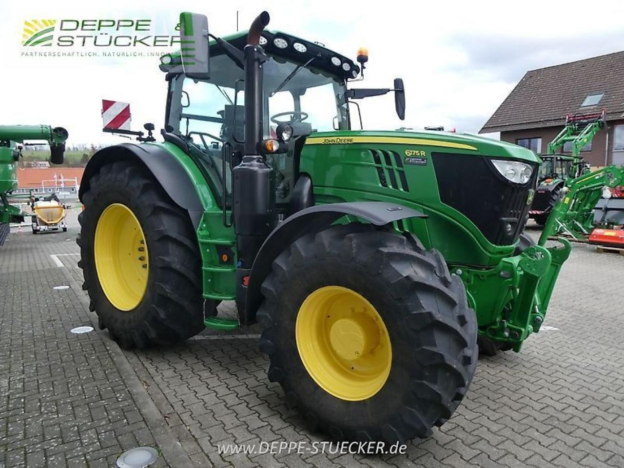 John Deere 6175r commandpro - Farm tractor: picture 3 John Deere 6175r commandpro - Farm tractor: picture 3