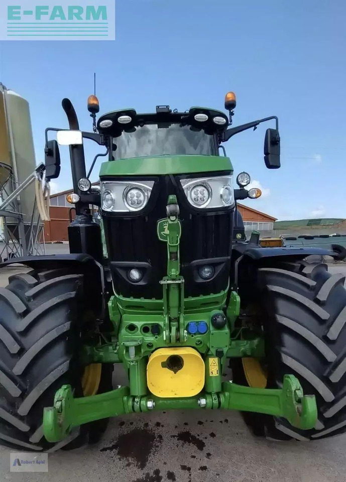 John Deere 6195m - Farm tractor: picture 3 John Deere 6195m - Farm tractor: picture 3