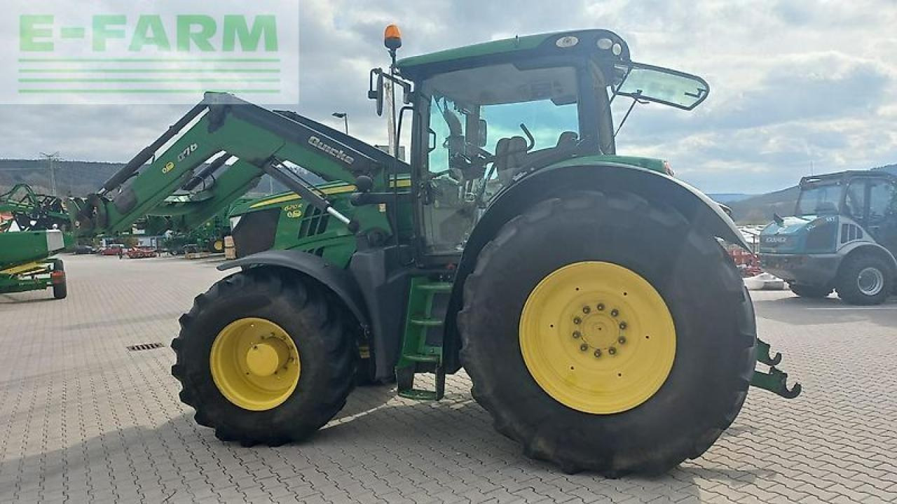 John Deere 6210r - Farm tractor: picture 1 John Deere 6210r - Farm tractor: picture 1