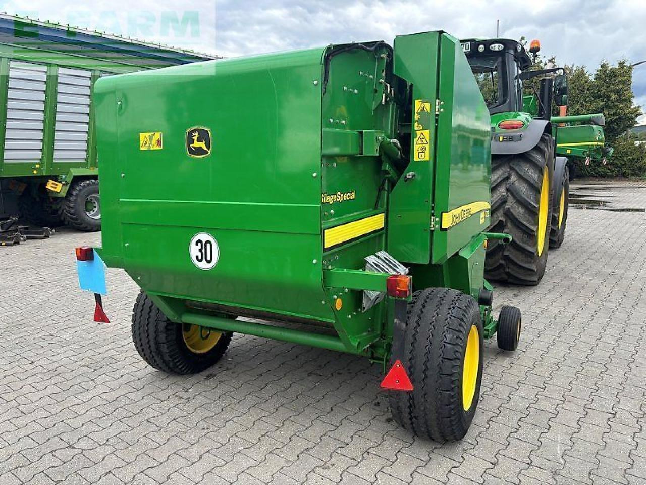 John Deere 623 - Square baler: picture 4 John Deere 623 - Square baler: picture 4