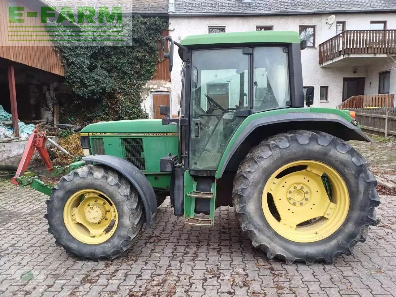 Farm tractor John Deere 6300: picture 7