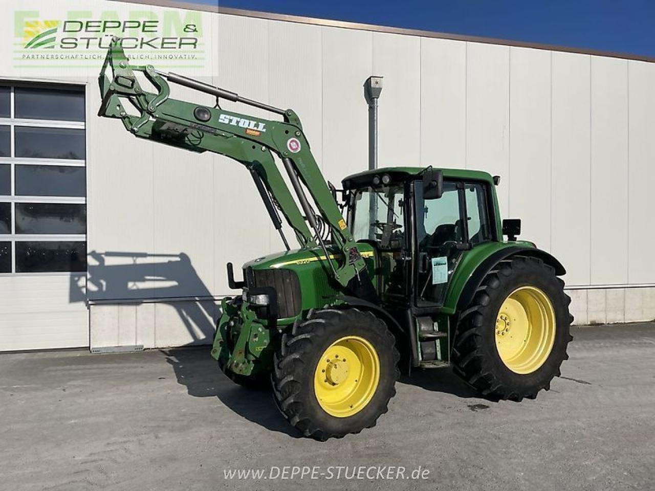 John Deere 6320 premium - Farm tractor: picture 1 John Deere 6320 premium - Farm tractor: picture 1