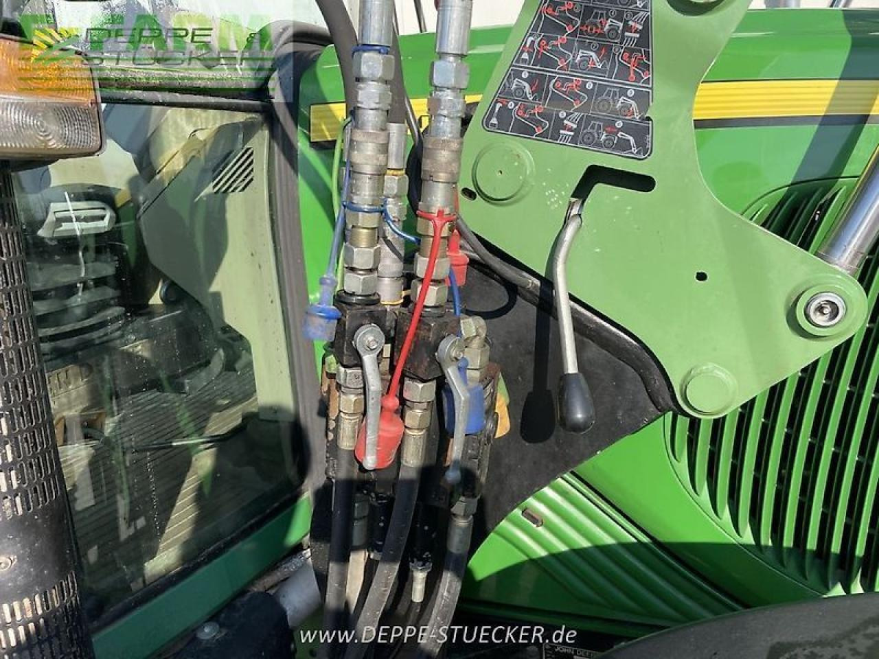 John Deere 6320 premium - Farm tractor: picture 3 John Deere 6320 premium - Farm tractor: picture 3
