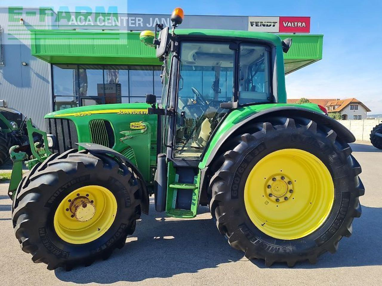 John Deere 6420 premium plus - Farm tractor: picture 3 John Deere 6420 premium plus - Farm tractor: picture 3