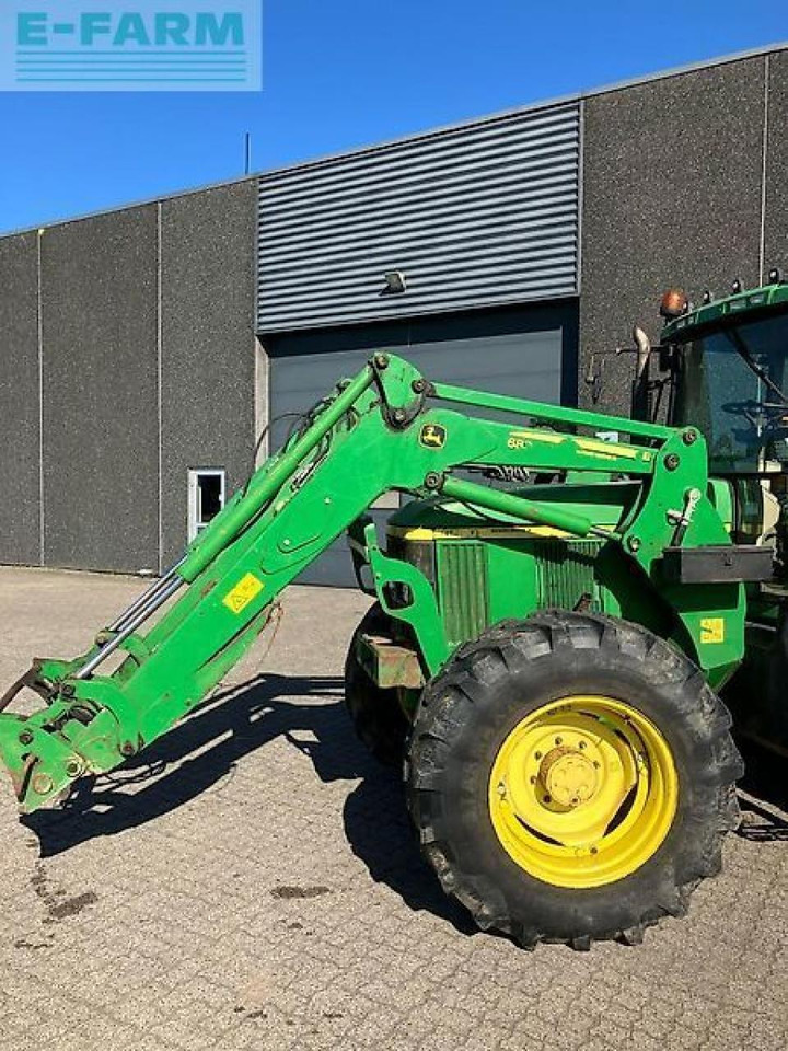 John Deere 6810 - Farm tractor: picture 5 John Deere 6810 - Farm tractor: picture 5
