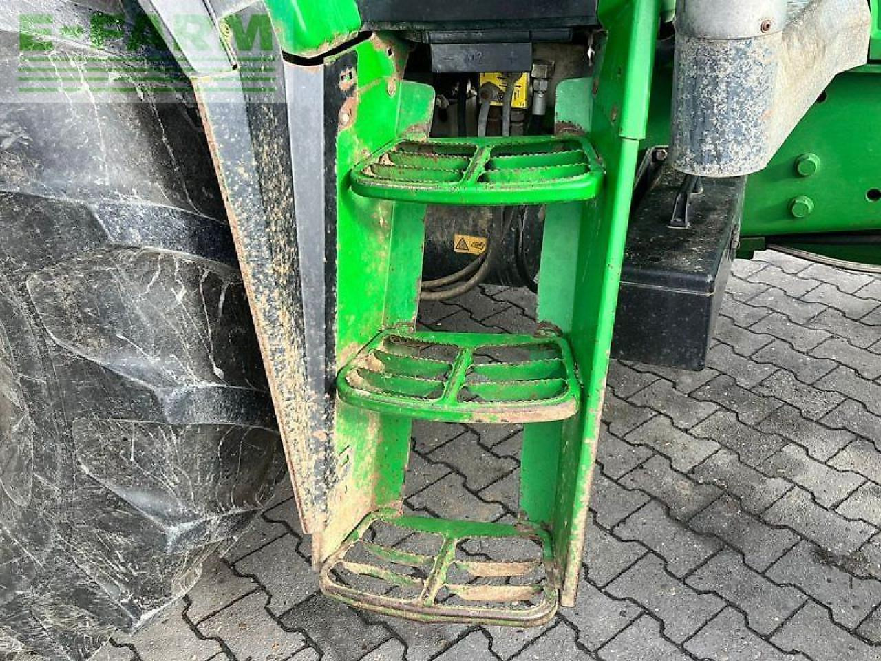 John Deere 6910s - Farm tractor: picture 5 John Deere 6910s - Farm tractor: picture 5