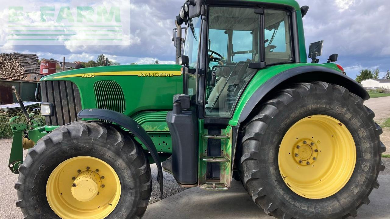 John Deere 6920 - Farm tractor: picture 5 John Deere 6920 - Farm tractor: picture 5