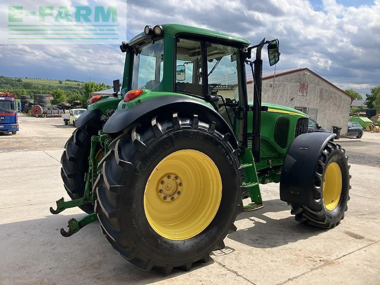 Farm tractor John Deere 6920 s *auto quad*: picture 10