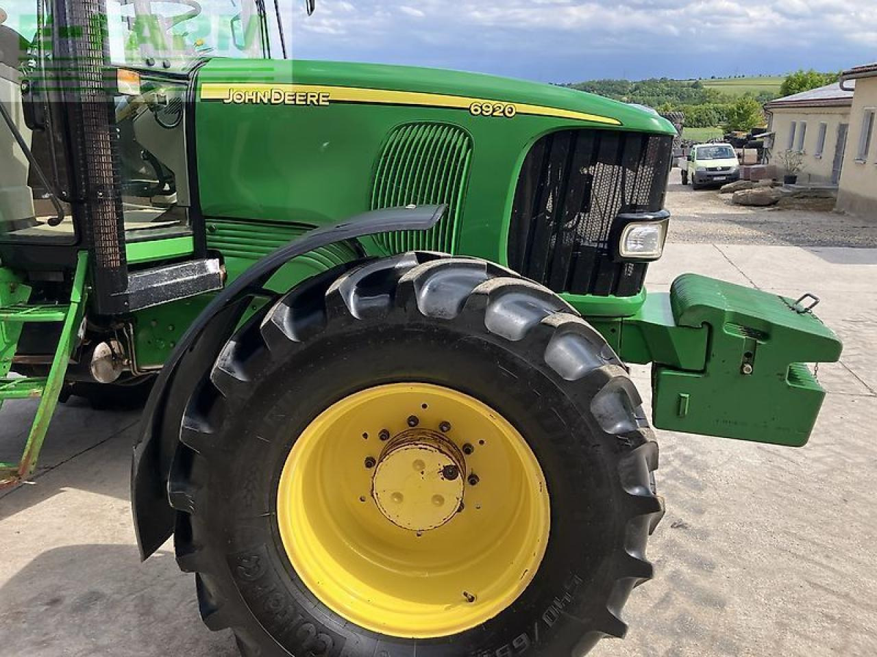 Farm tractor John Deere 6920 s *auto quad*: picture 9
