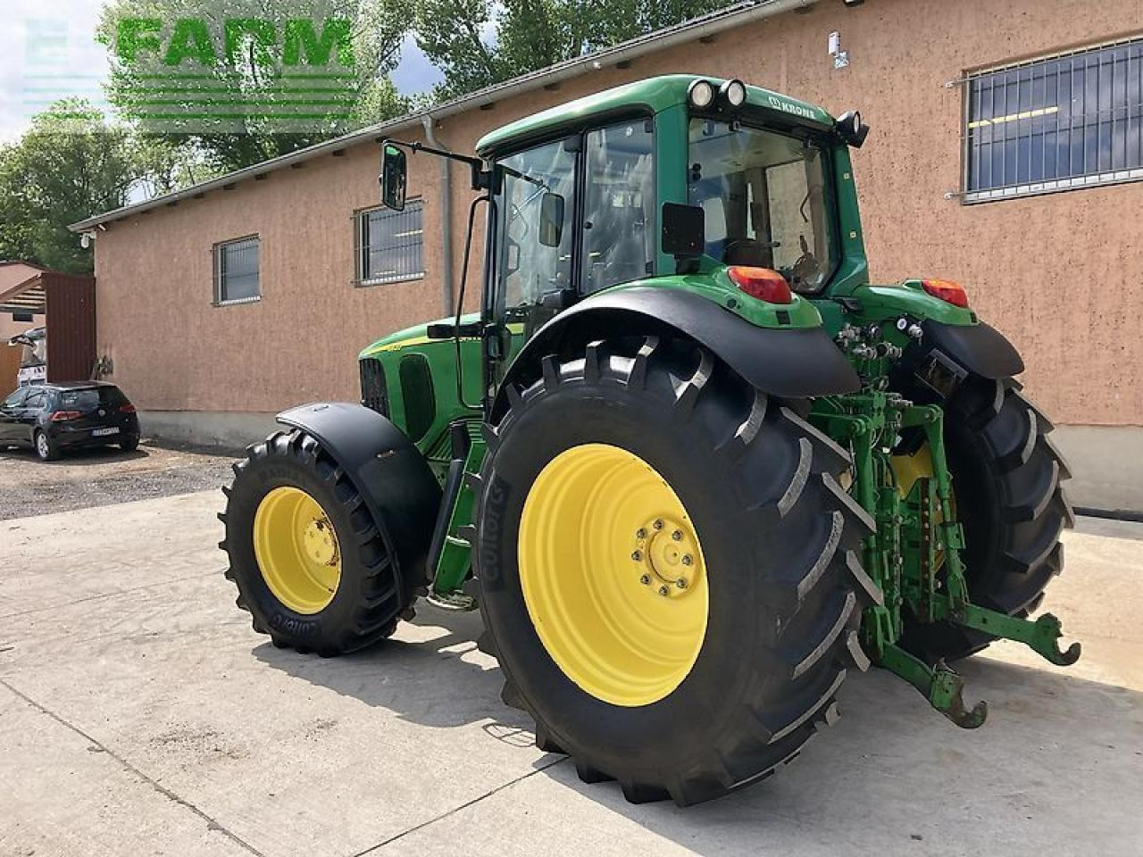 Farm tractor John Deere 6920 s *auto quad*: picture 17