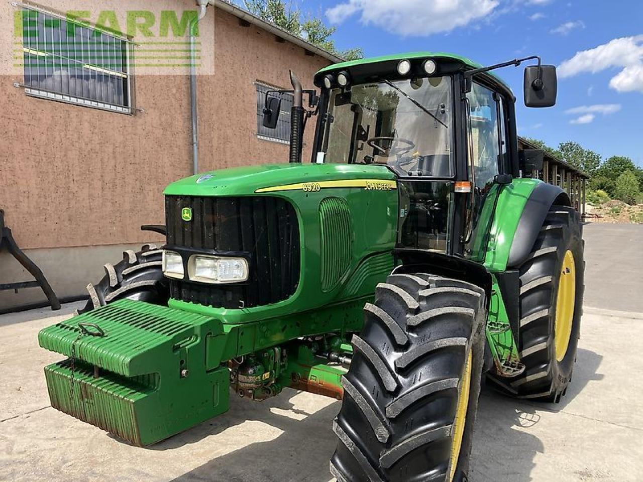 John Deere 6920 s *auto quad* - Farm tractor: picture 4 John Deere 6920 s *auto quad* - Farm tractor: picture 4