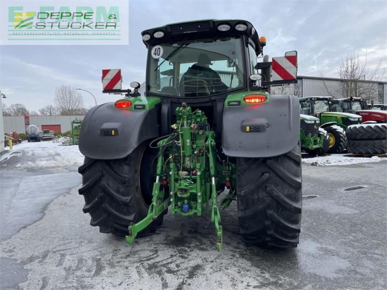 John Deere 6r 185 - Farm tractor: picture 2 John Deere 6r 185 - Farm tractor: picture 2