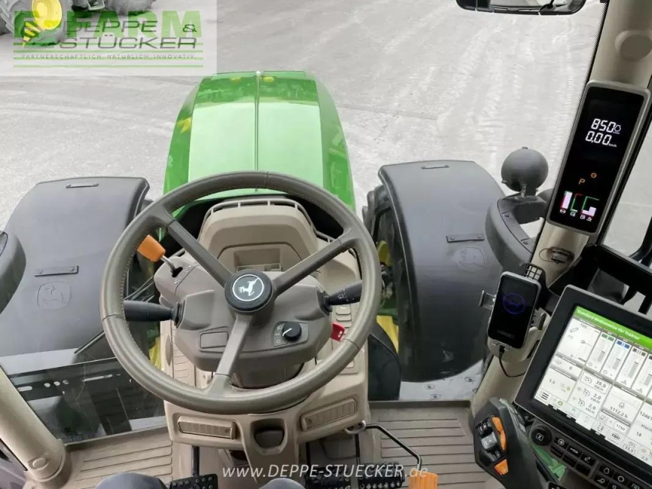 Farm tractor John Deere 6r 185: picture 6