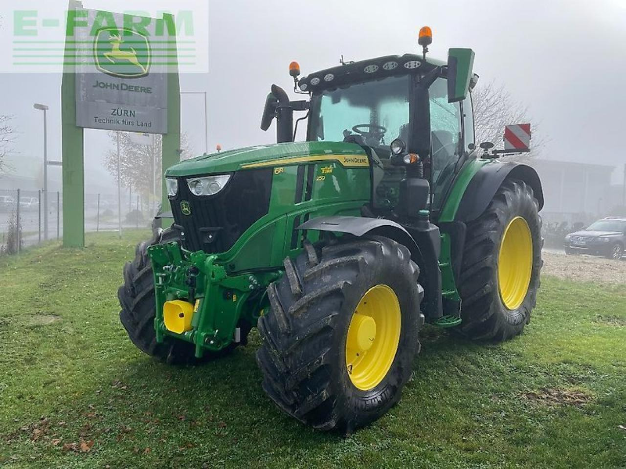 John Deere 6r 250 / 6r250 - Farm tractor: picture 1 John Deere 6r 250 / 6r250 - Farm tractor: picture 1