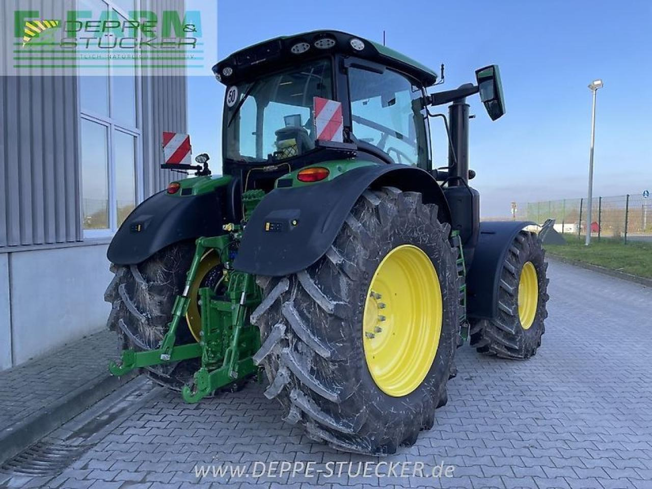 John Deere 6r 250 - Farm tractor: picture 2 John Deere 6r 250 - Farm tractor: picture 2
