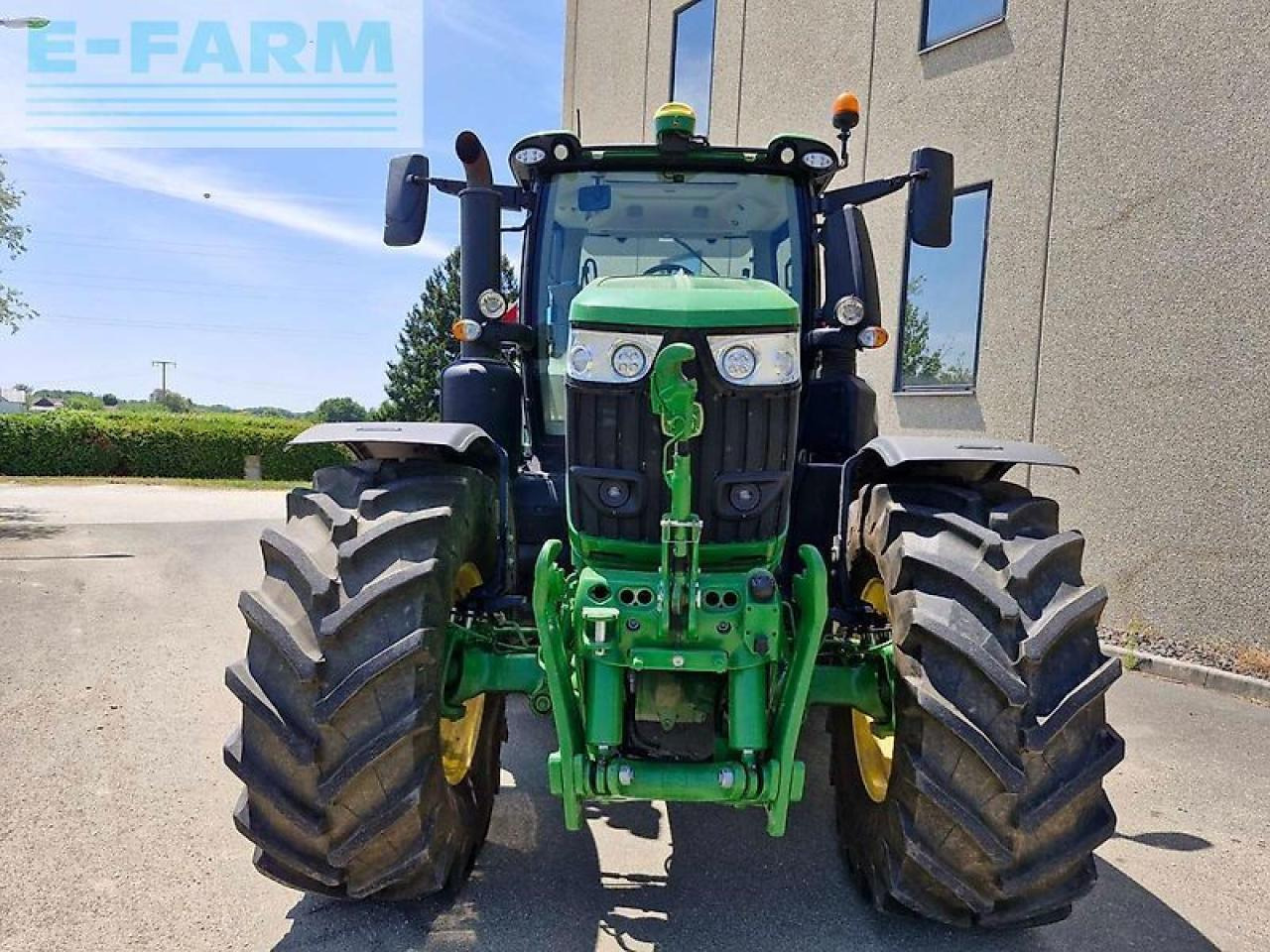 Farm tractor John Deere 6r 250: picture 9