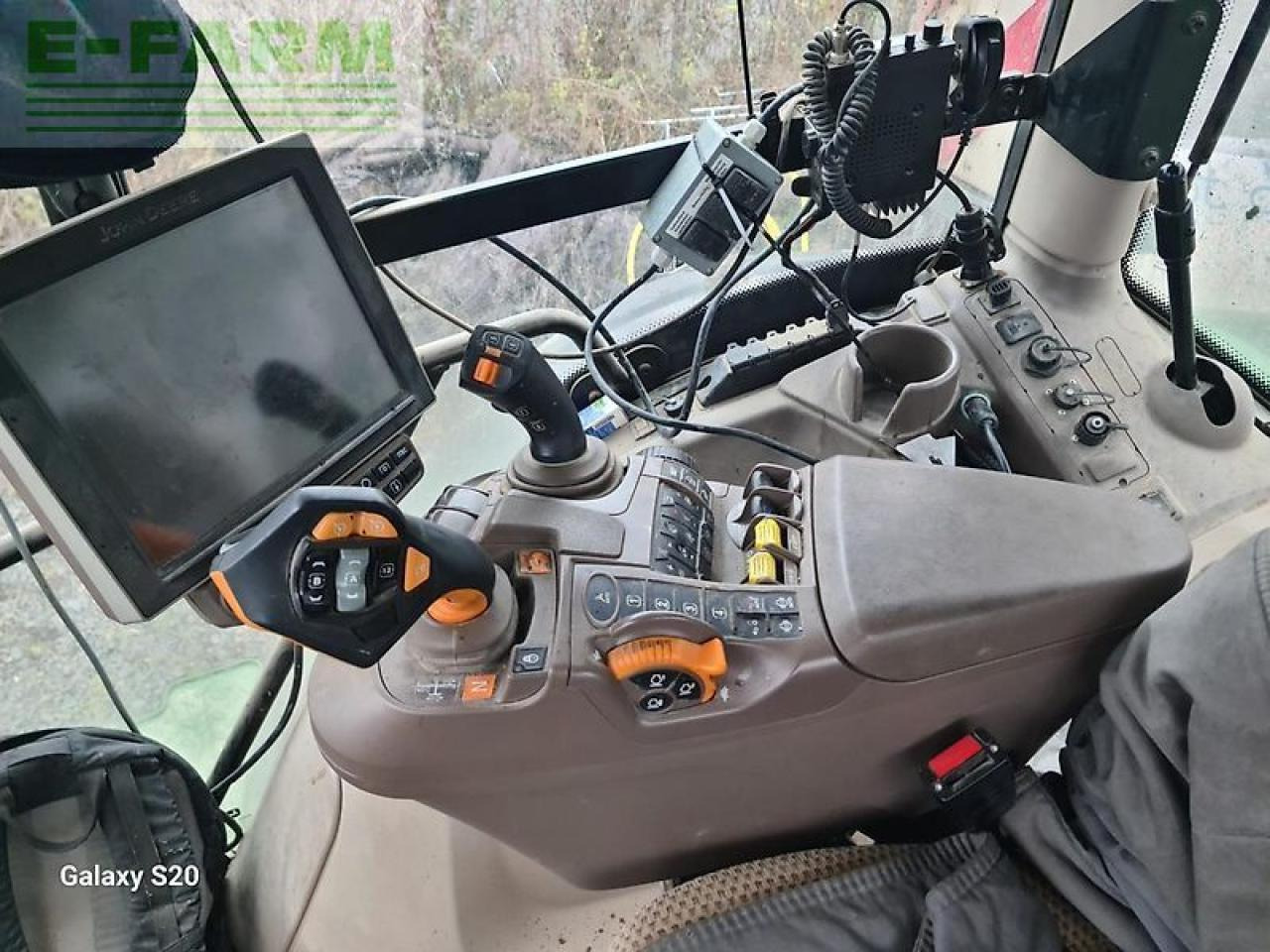 Farm tractor John Deere 6r 250 - command pro: picture 7