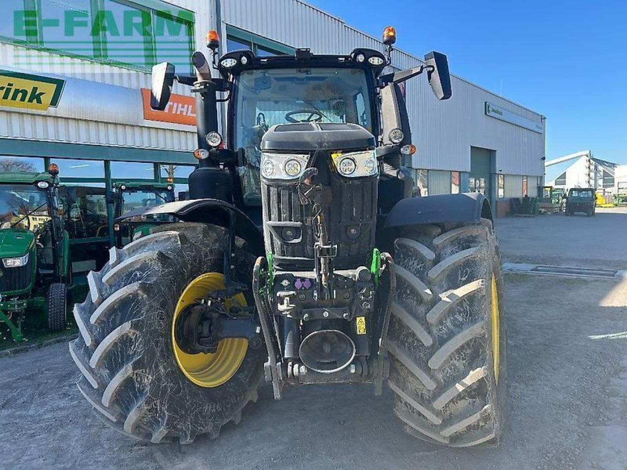 John Deere 6r250 - Farm tractor: picture 2 John Deere 6r250 - Farm tractor: picture 2